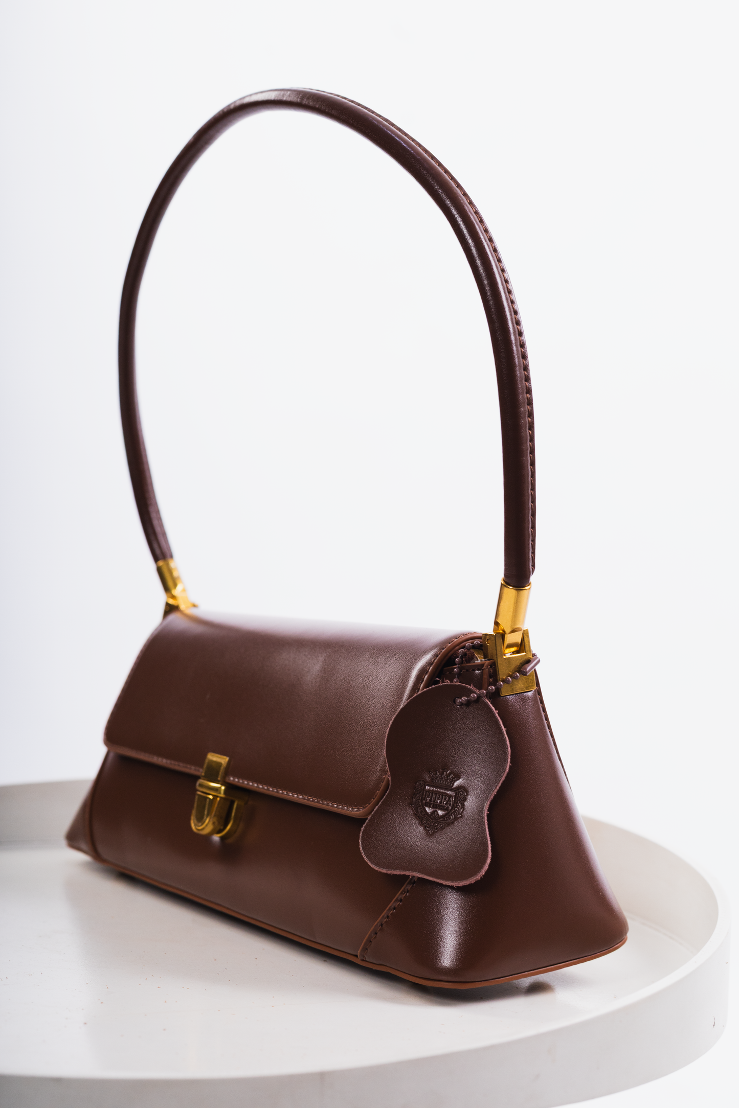 Lovere – Marrón Chocolate