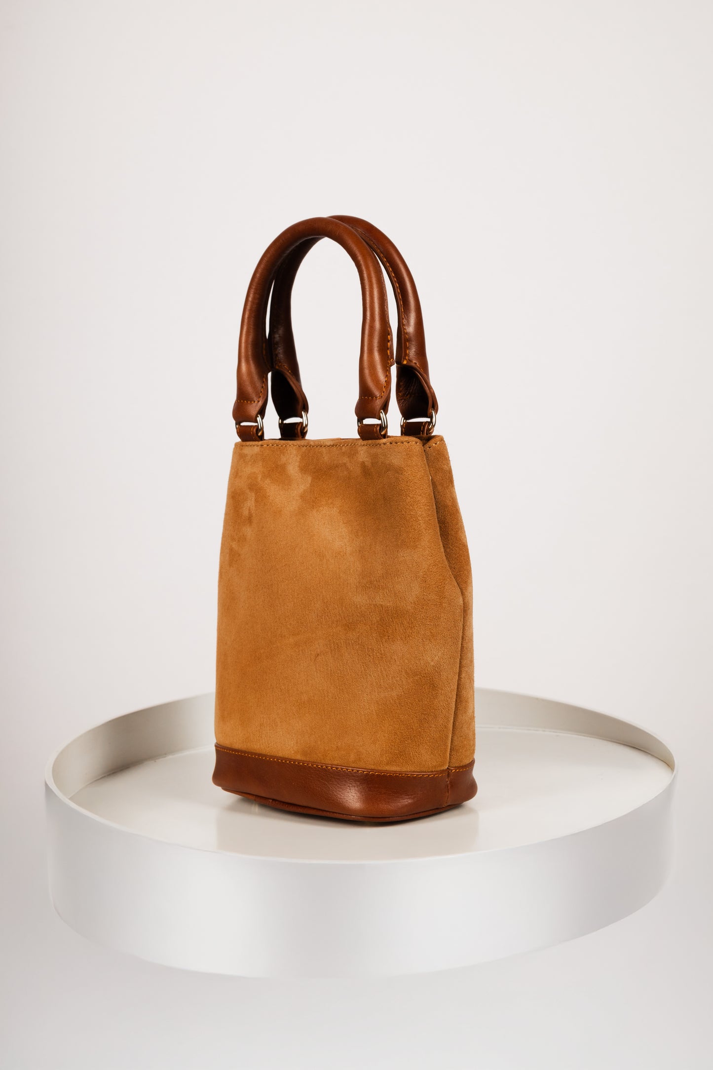 Siena de Cuero Gamuza Miel con cuero liso camel