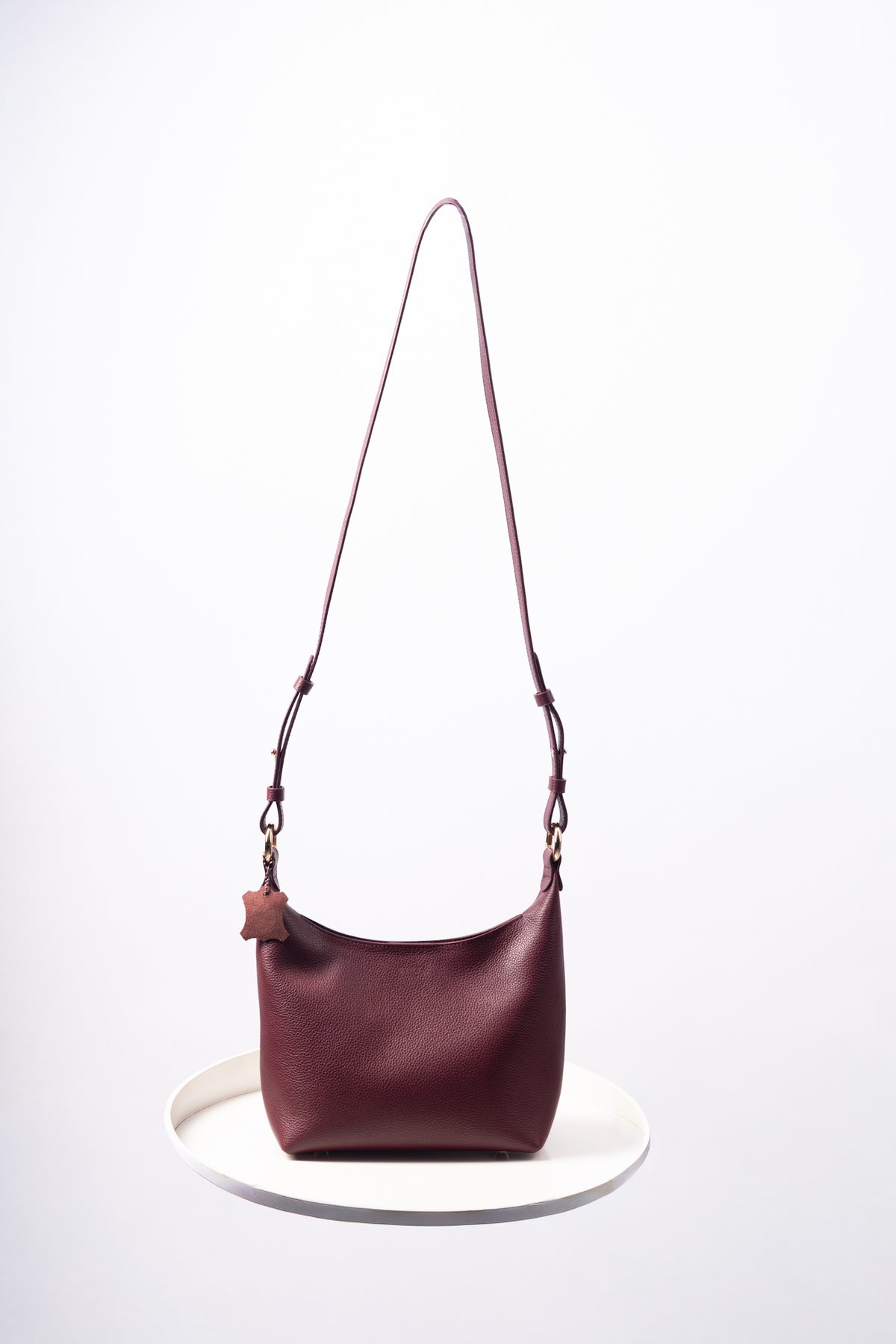 Kené – Burgundy