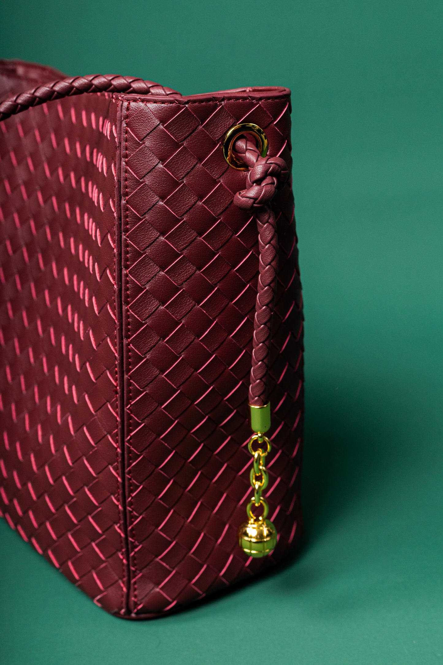 Córboba — Burgundy