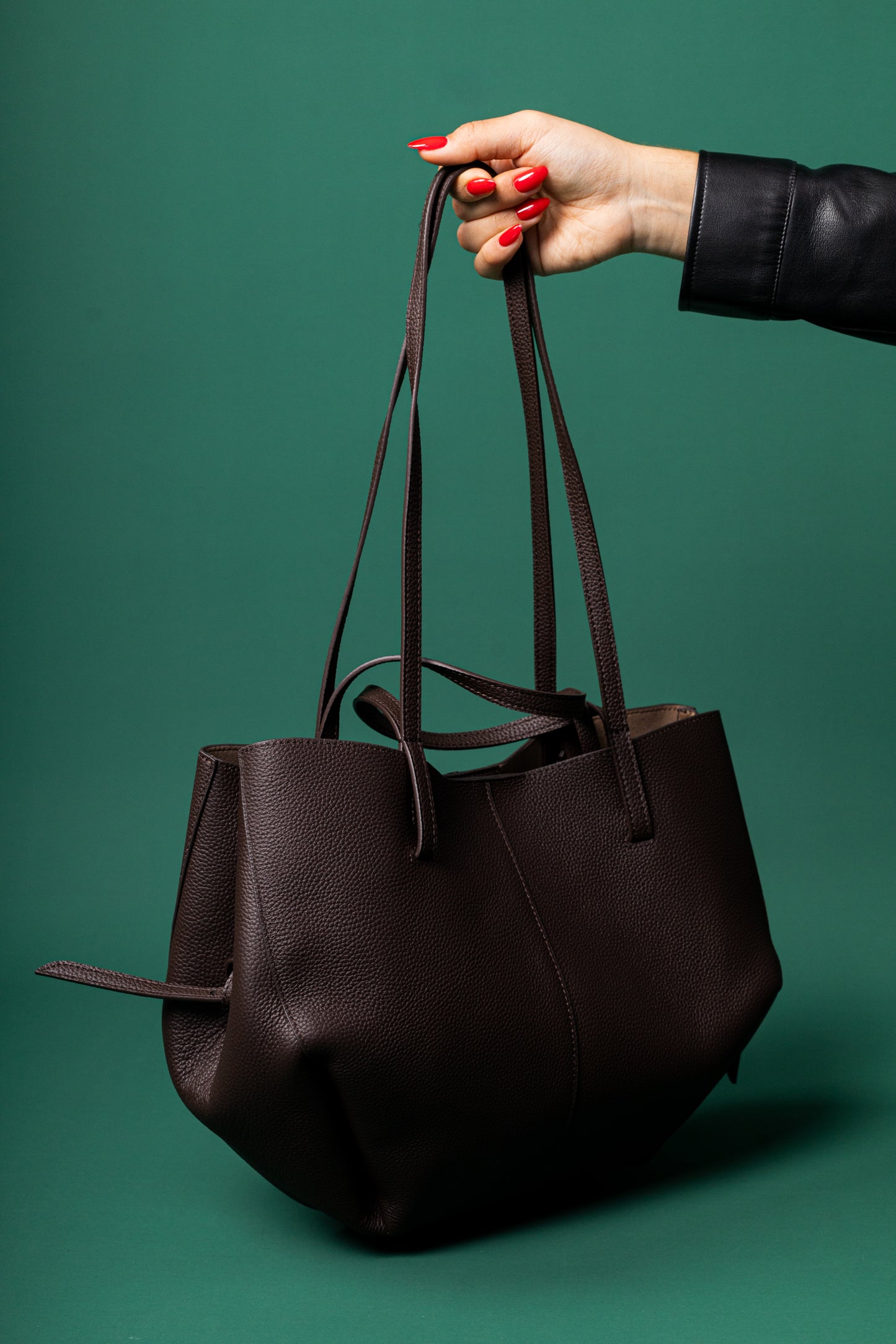 Serra — Marrón oscuro ¡CYBERWOW 10% OFF!