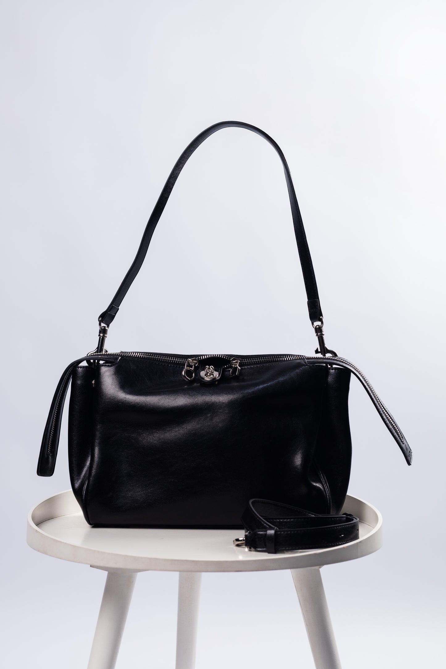 Nemi – Negro Brillante ¡BLACK FRIDAY 10%!