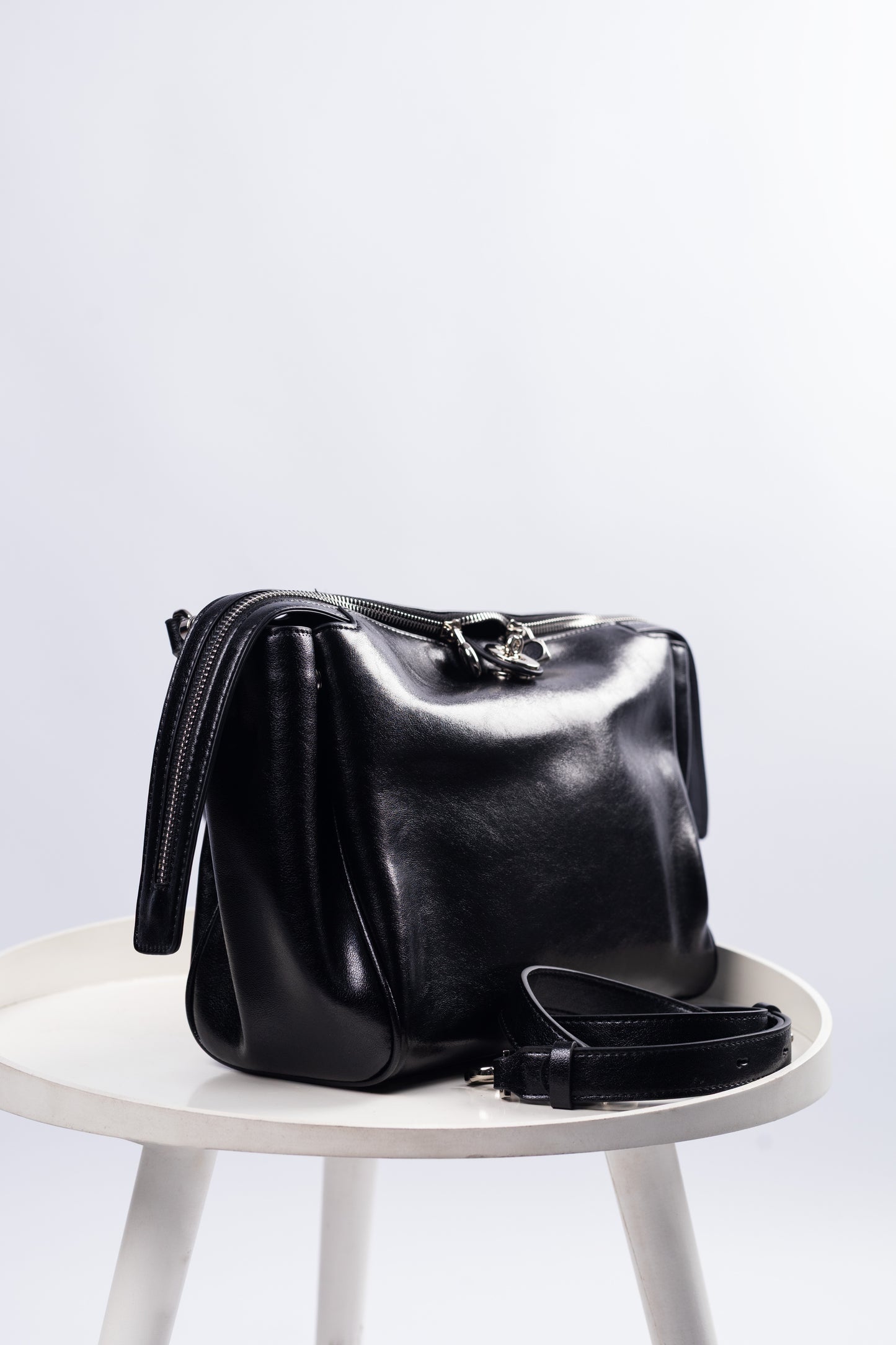 Nemi – Negro Brillante ¡BLACK FRIDAY 10%!