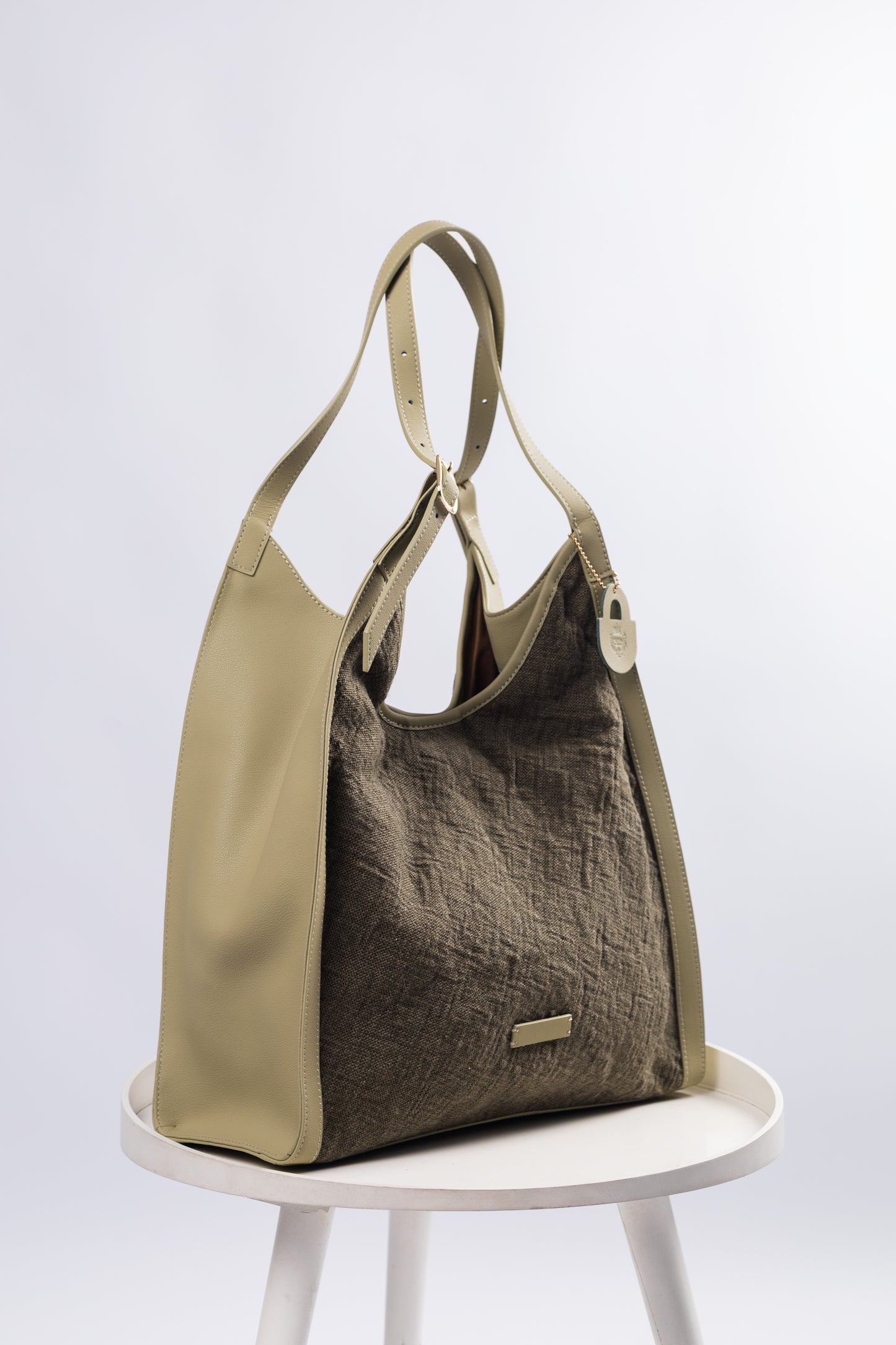 Bolgheri – Verde Oliva y Arena ¡BLACK FRIDAY 40%!