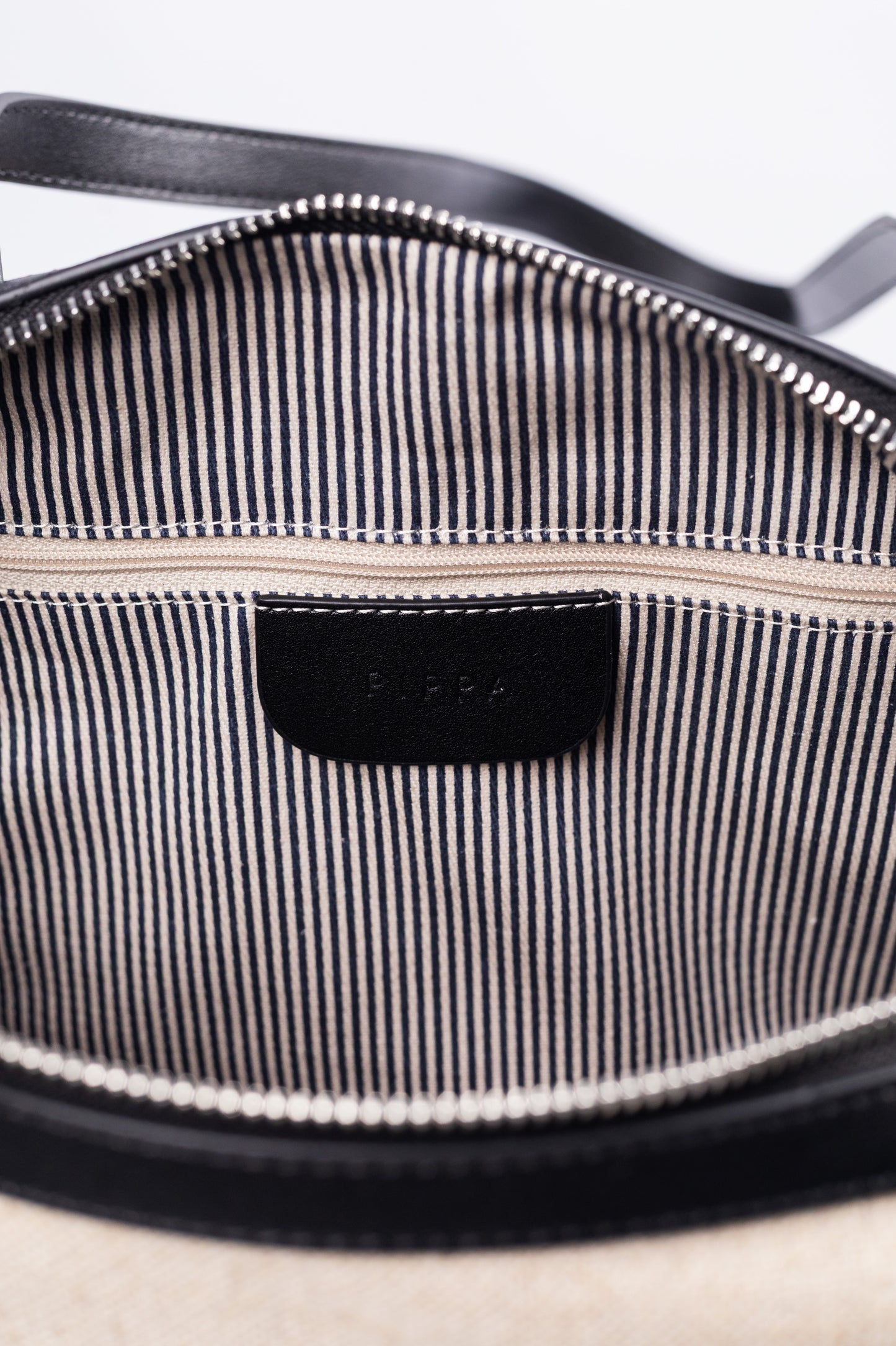 Kassari – Beige Natural y Negro ¡BLACK FRIDAY 40%!