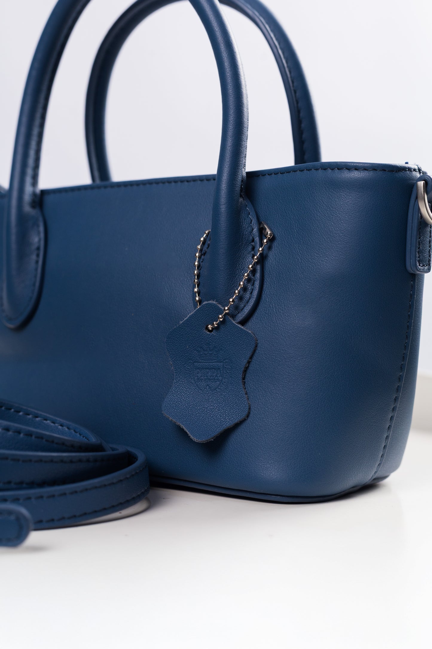 Laveno – Azul Marino ¡BLACK FRIDAY 10%!